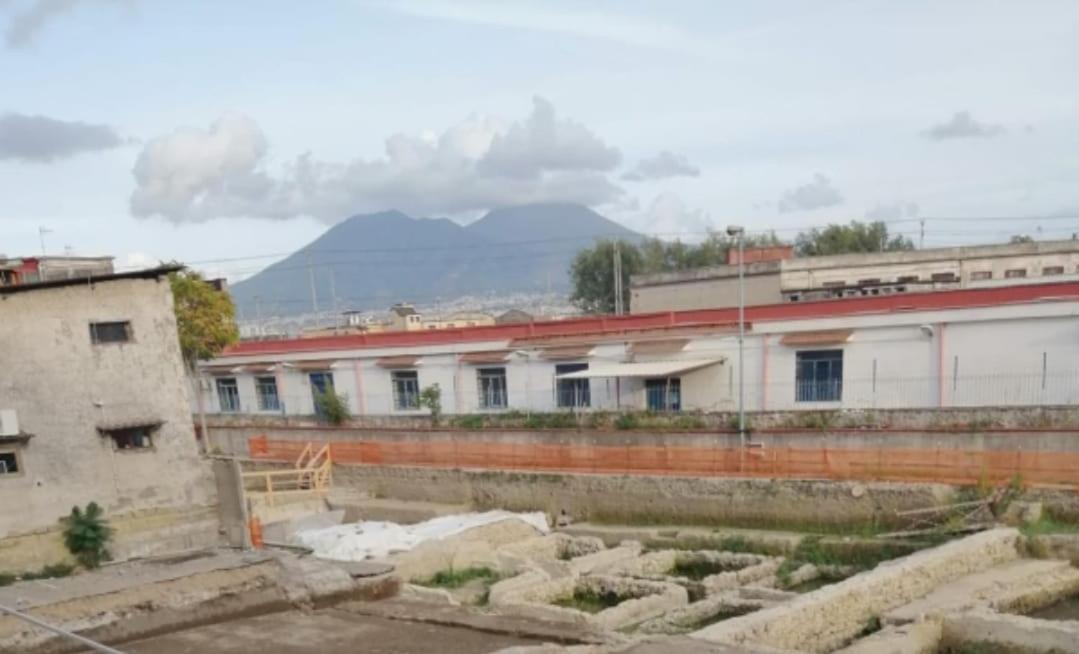 Home Regina Giovanna Napoli Eksteriør bilde